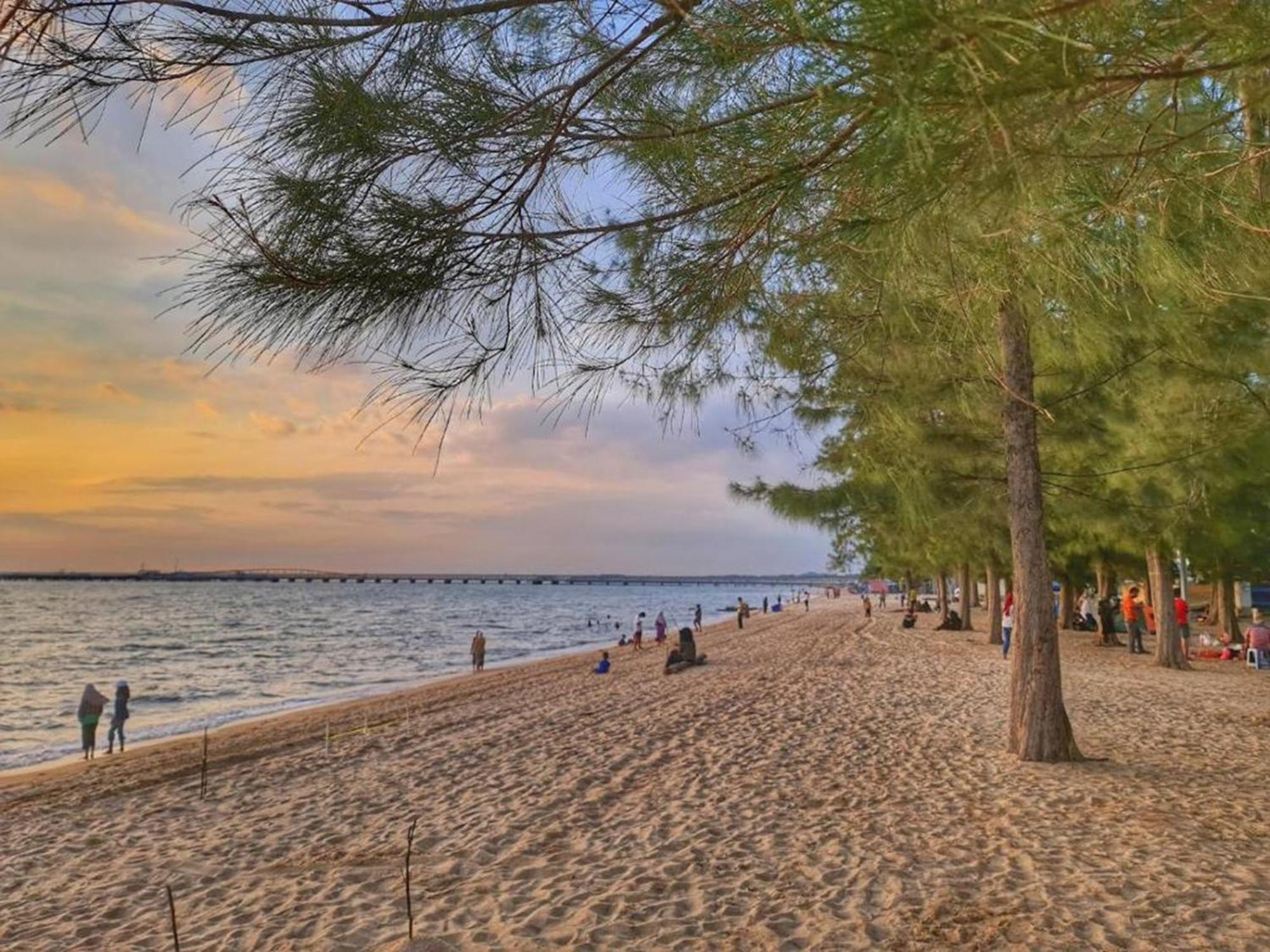Mutiara Melaka Beach Resort By Glex Tangga Batu Екстер'єр фото