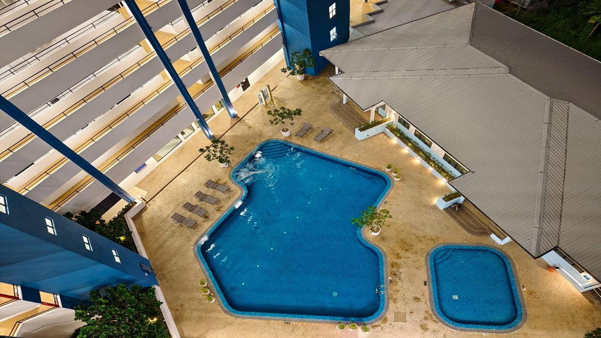 Mutiara Melaka Beach Resort By Glex Tangga Batu Екстер'єр фото
