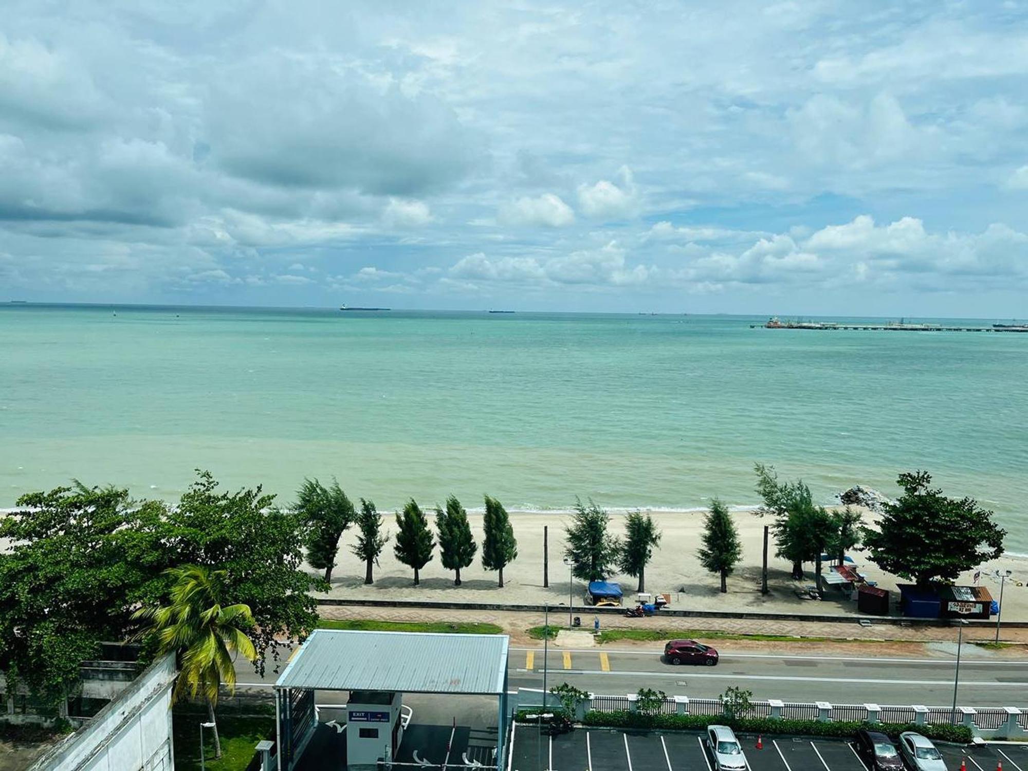 Mutiara Melaka Beach Resort By Glex Tangga Batu Екстер'єр фото